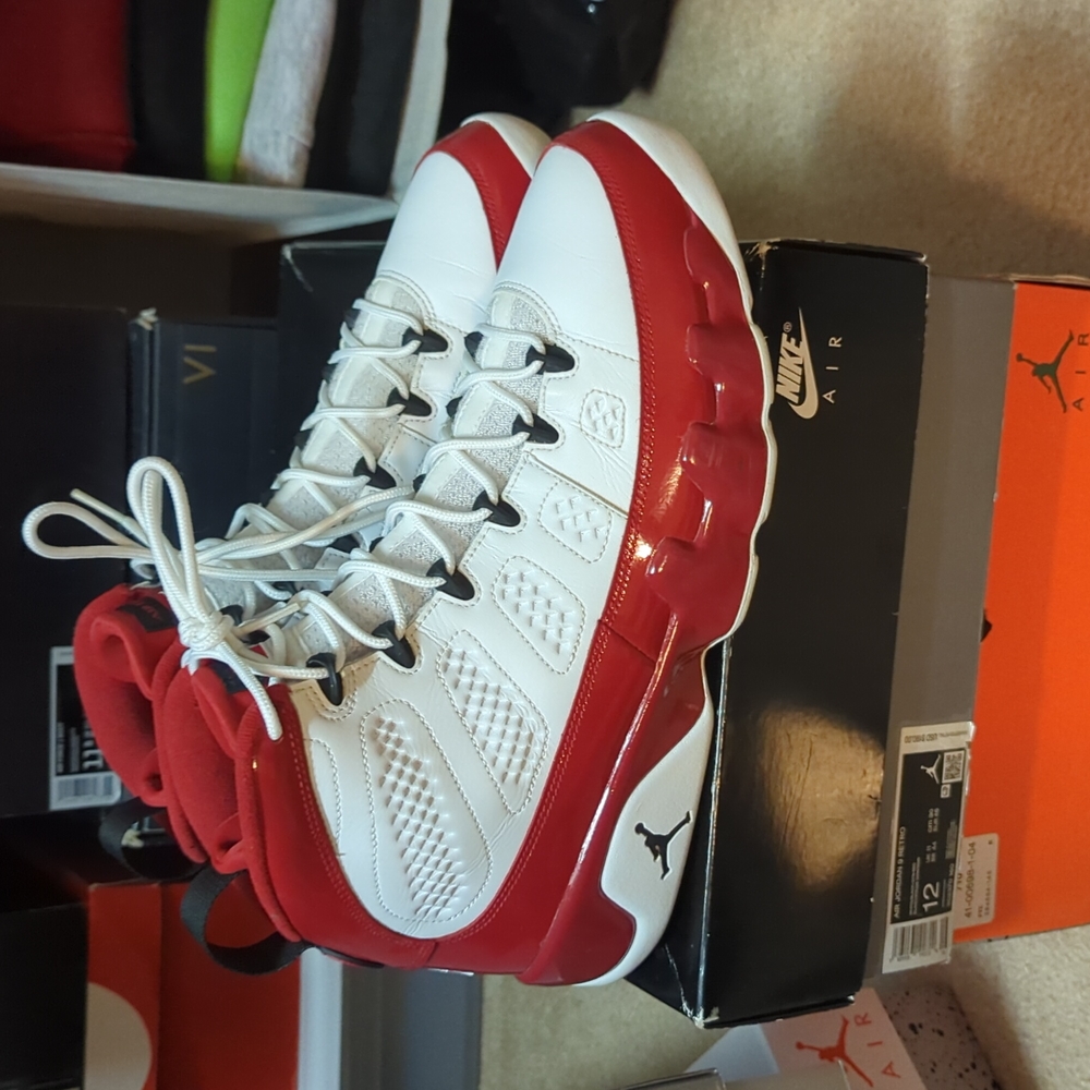 Air Jordan 9 Retros